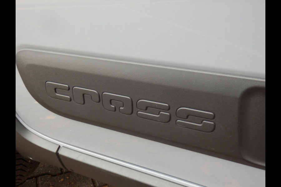 Fiat Panda Hybride | City Cross | Tel. Bluetooth | Airco |