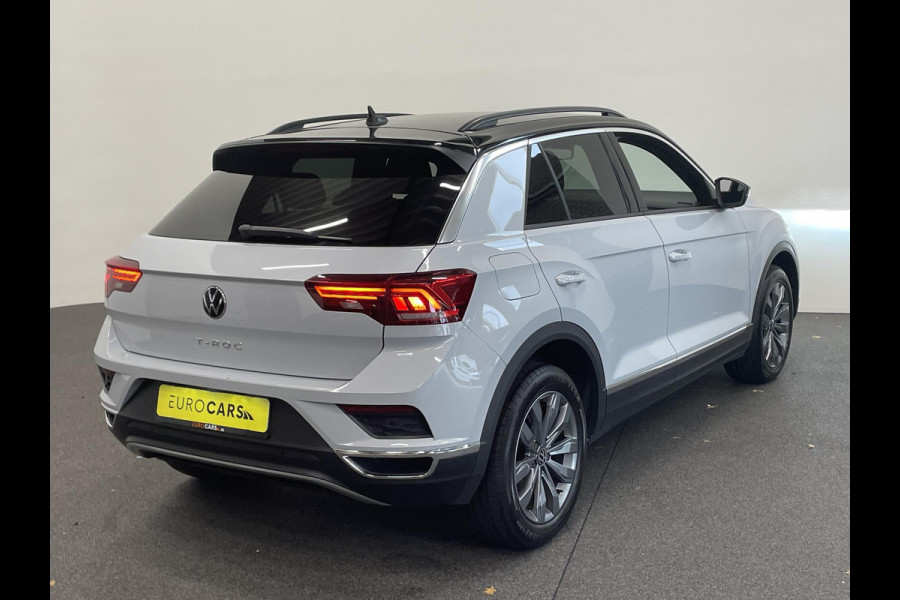 Volkswagen T-Roc 1.5 TSI Sport AUT Aut Winterpack Camera achter Adaptieve Led Auto Cruise Control PDC V+A Elektrische Kofferklep Navi Carplay