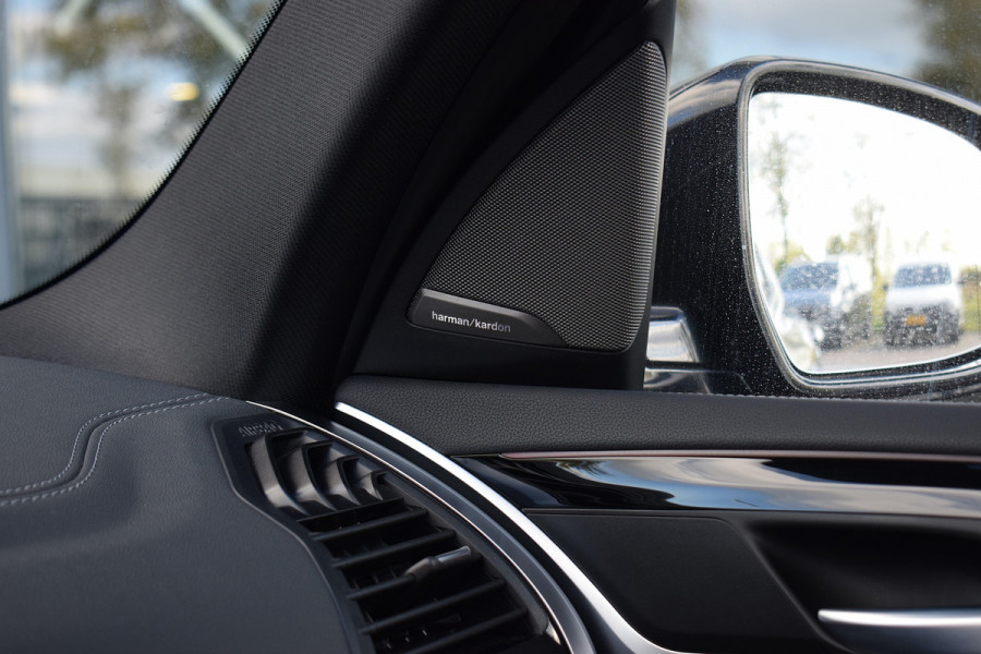 BMW iX3 High Executive 80 kWh | Trekhaak | Pano | H/K | Leer | HUD | Stoelverw.