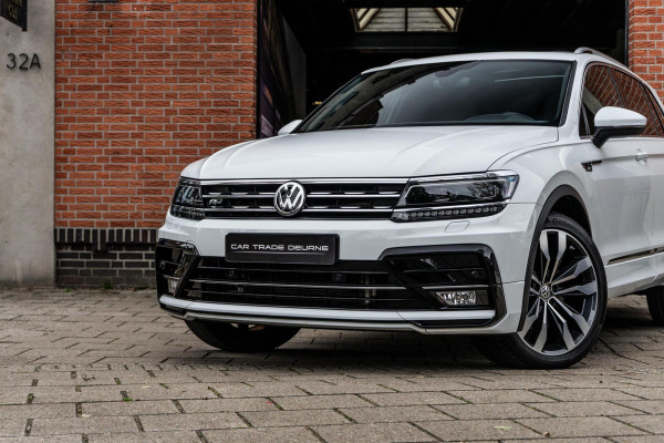 Volkswagen Tiguan 2.0 TSI 4Motion R-Line Pano / HUD / Dynaudio