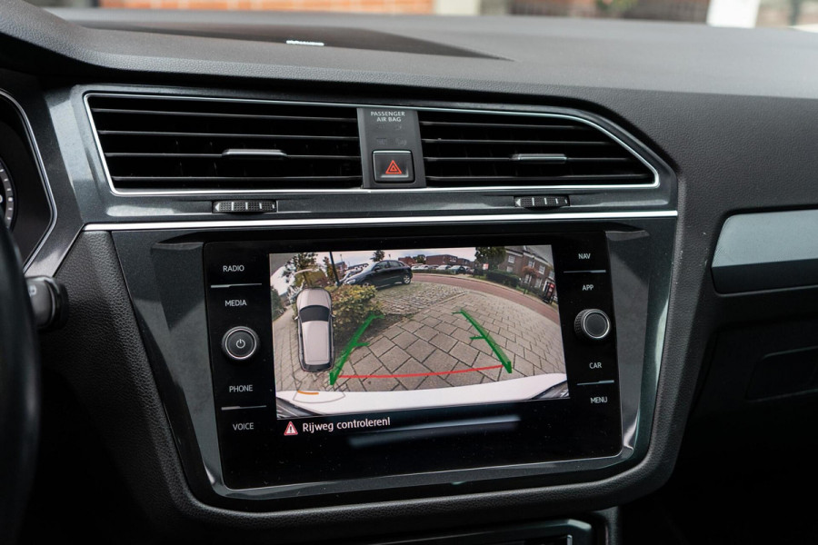 Volkswagen Tiguan 2.0 TSI 4Motion R-Line Pano / HUD / Dynaudio