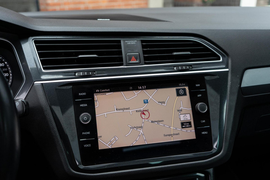 Volkswagen Tiguan 2.0 TSI 4Motion R-Line Pano / HUD / Dynaudio