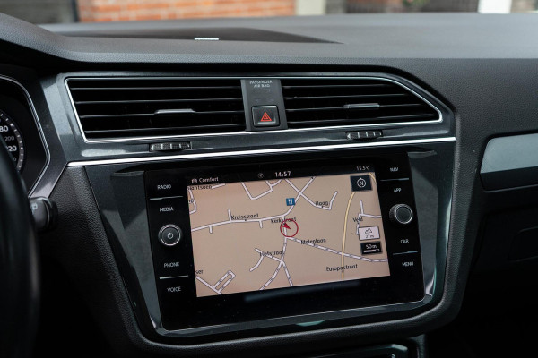 Volkswagen Tiguan 2.0 TSI 4Motion R-Line Pano / HUD / Dynaudio