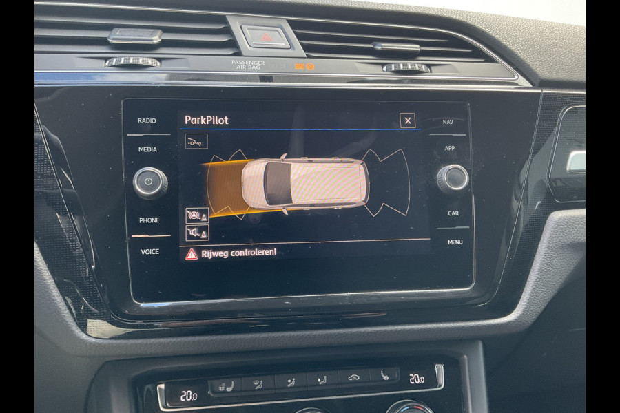 Volkswagen Touran 1.4 TSI 150pk Comfortline Stoel/Stuurverw. Carplay Adap.Cruise Nav/Cam Onderhouden!