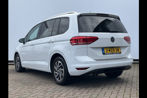 Volkswagen Touran 1.4 TSI 150pk Comfortline Stoel/Stuurverw. Carplay Adap.Cruise Nav/Cam Onderhouden!