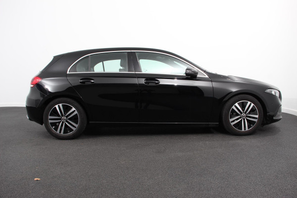 Mercedes-Benz A-Klasse 180 136pk DCT Progressive Navigatie Parkeersensoren Camera Cruise Control Virtual Cockpit Stoelverwarming Ledverlichting