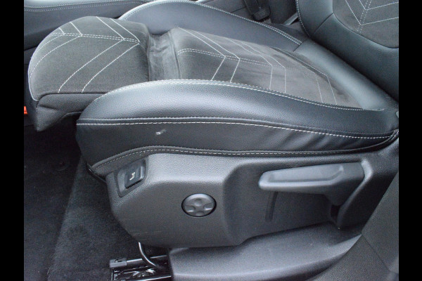 Opel Grandland 1.2 Turbo Hybrid GS Advanced ACHTERUITRIJCAMERA MET SENSOREN | NAVI & CARPLAY | E.C.C. | WINTERPAKKET