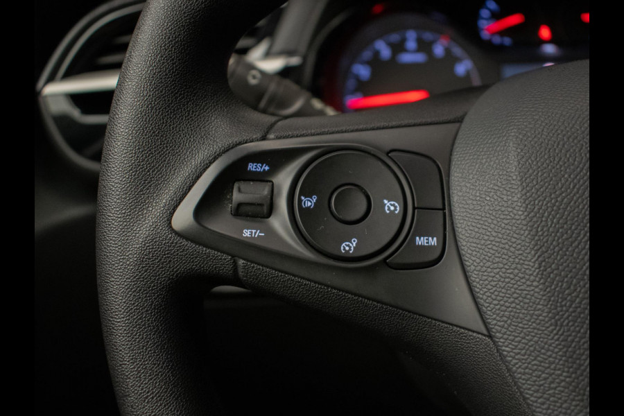 Opel Corsa 1.2 Edition Sport (APPLE CARPLAY,NAVI,LANE ASSIST,PDC,LED,CRUISE,ELEKTRISCH PAKKET,SPORTSTOELEN,NETTE STAAT)