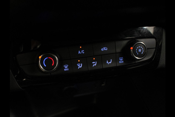 Opel Corsa 1.2 Edition Sport (APPLE CARPLAY,NAVI,LANE ASSIST,PDC,LED,CRUISE,ELEKTRISCH PAKKET,SPORTSTOELEN,NETTE STAAT)
