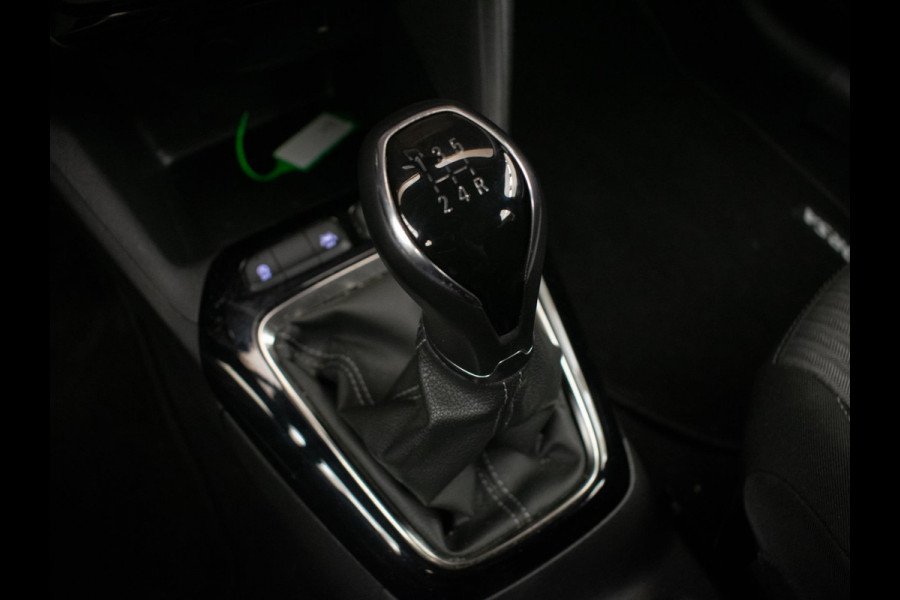 Opel Corsa 1.2 Edition Sport (APPLE CARPLAY,NAVI,LANE ASSIST,PDC,LED,CRUISE,ELEKTRISCH PAKKET,SPORTSTOELEN,NETTE STAAT)