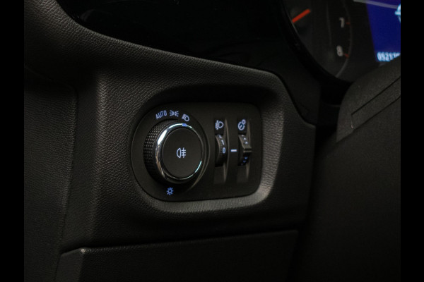 Opel Corsa 1.2 Edition Sport (APPLE CARPLAY,NAVI,LANE ASSIST,PDC,LED,CRUISE,ELEKTRISCH PAKKET,SPORTSTOELEN,NETTE STAAT)