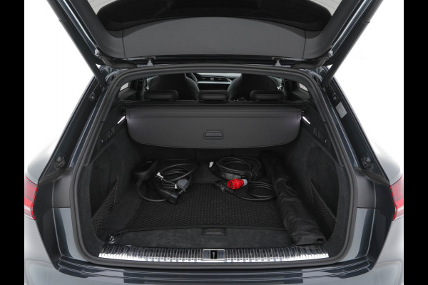 Audi e-tron 55 quattro advanced 95 kWh [3-Fase] {SOH-92%} *PANO | LUXURY-LEATHER | FULL-LED | BANG&OLUFSEN | ADAPTIVE-CRUISE | MEMORY-PACK | BLIND-SPOT | TOP-VIEW | SPORT/HEATED-SEATS | KEYLESS | DAB+ | ECC | PDC | 22''ALU*