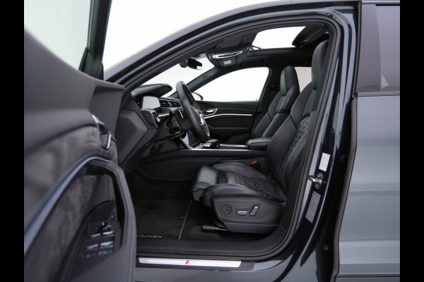 Audi e-tron 55 quattro advanced 95 kWh [3-Fase] {SOH-92%} *PANO | LUXURY-LEATHER | FULL-LED | BANG&OLUFSEN | ADAPTIVE-CRUISE | MEMORY-PACK | BLIND-SPOT | TOP-VIEW | SPORT/HEATED-SEATS | KEYLESS | DAB+ | ECC | PDC | 22''ALU*