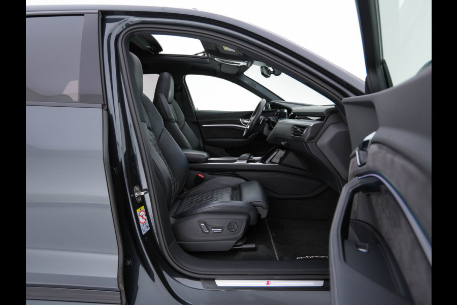 Audi e-tron 55 quattro advanced 95 kWh [3-Fase] {SOH-92%} *PANO | LUXURY-LEATHER | FULL-LED | BANG&OLUFSEN | ADAPTIVE-CRUISE | MEMORY-PACK | BLIND-SPOT | TOP-VIEW | SPORT/HEATED-SEATS | KEYLESS | DAB+ | ECC | PDC | 22''ALU*