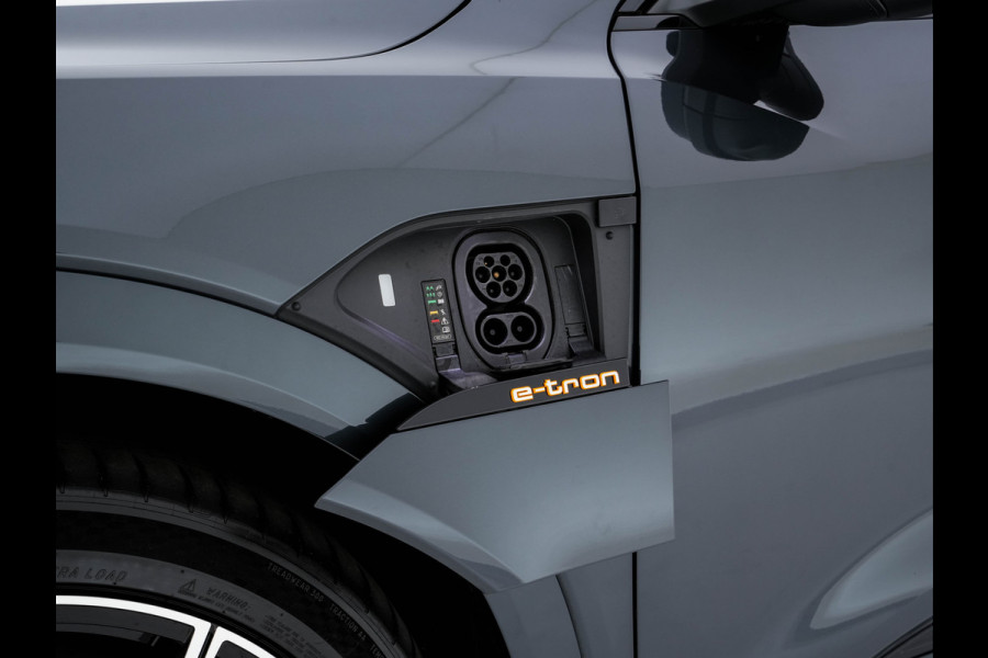 Audi e-tron 55 quattro advanced 95 kWh [3-Fase] {SOH-92%} *PANO | LUXURY-LEATHER | FULL-LED | BANG&OLUFSEN | ADAPTIVE-CRUISE | MEMORY-PACK | BLIND-SPOT | TOP-VIEW | SPORT/HEATED-SEATS | KEYLESS | DAB+ | ECC | PDC | 22''ALU*