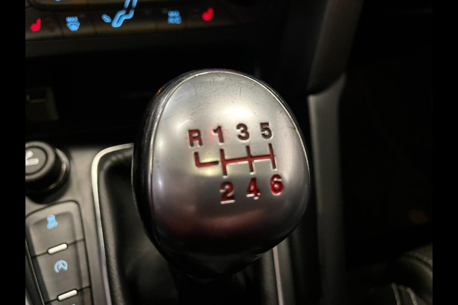 Ford FOCUS Wagon 2.0 ST-2 250 PK NAVI CLIMA RECARO CARPLAY