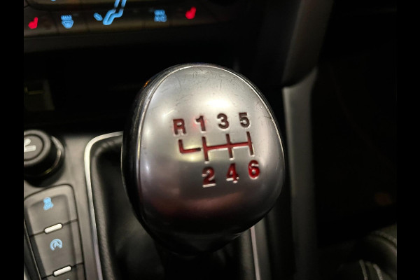 Ford FOCUS Wagon 2.0 ST-2 250 PK NAVI CLIMA RECARO CARPLAY