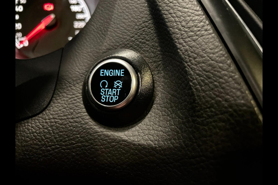 Ford FOCUS Wagon 2.0 ST-2 250 PK NAVI CLIMA RECARO CARPLAY