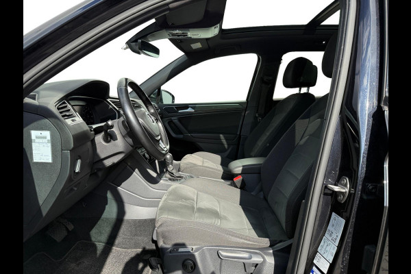 Volkswagen Tiguan Allspace 1.4 TSI | 7p. | R-Line | Pano | NL Volkswagen Tiguan Allspace 1.4 TSI | 7p. | R-Line | Pano | NL