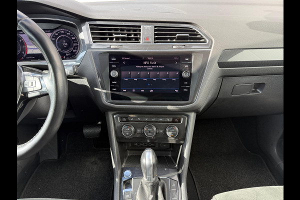 Volkswagen Tiguan Allspace 1.4 TSI | 7p. | R-Line | Pano | NL Volkswagen Tiguan Allspace 1.4 TSI | 7p. | R-Line | Pano | NL