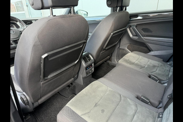 Volkswagen Tiguan Allspace 1.4 TSI | 7p. | R-Line | Pano | NL Volkswagen Tiguan Allspace 1.4 TSI | 7p. | R-Line | Pano | NL