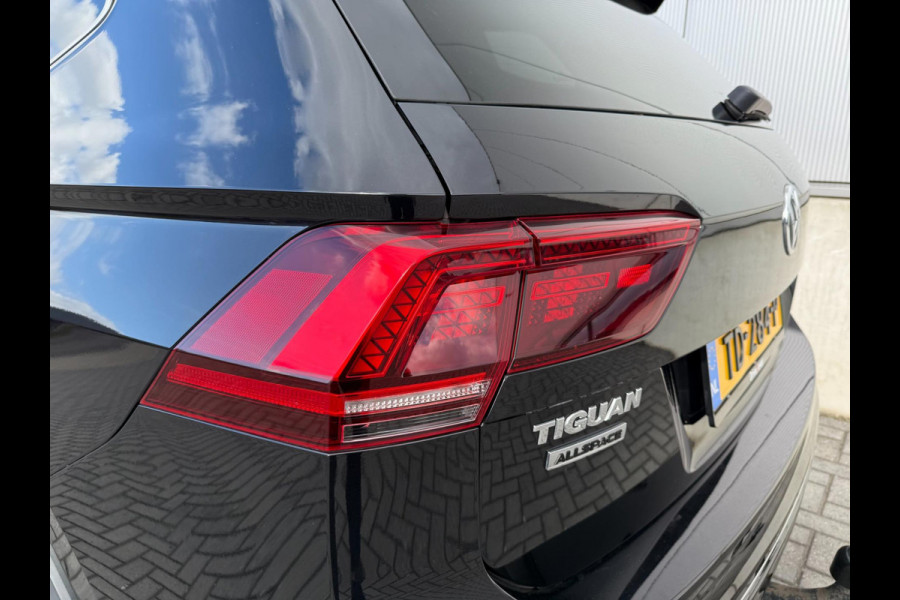 Volkswagen Tiguan Allspace 1.4 TSI | 7p. | R-Line | Pano | NL Volkswagen Tiguan Allspace 1.4 TSI | 7p. | R-Line | Pano | NL