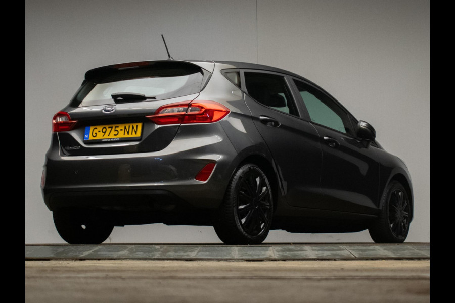 Ford Fiesta 1.1 Sport (APPLE CARPLAY,NAVI,LED,PDC,LANE ASSIST,DAB,BLUETOOTH,SPORTSTOELEN,LM VELGEN,NIEUWE APK,NETTE STAAT)