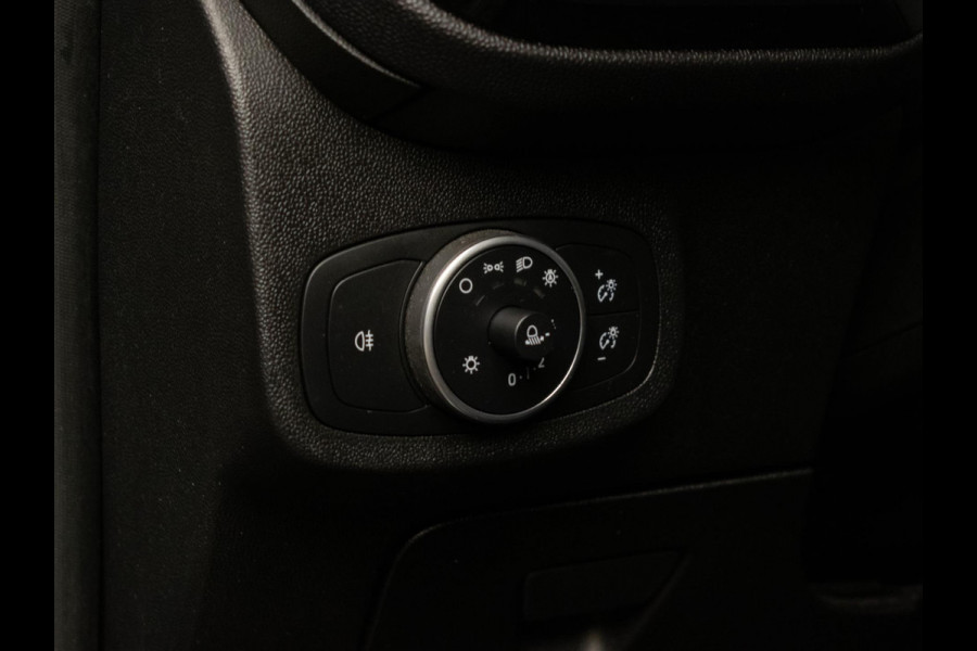 Ford Fiesta 1.1 Sport (APPLE CARPLAY,NAVI,LED,PDC,LANE ASSIST,DAB,BLUETOOTH,SPORTSTOELEN,LM VELGEN,NIEUWE APK,NETTE STAAT)