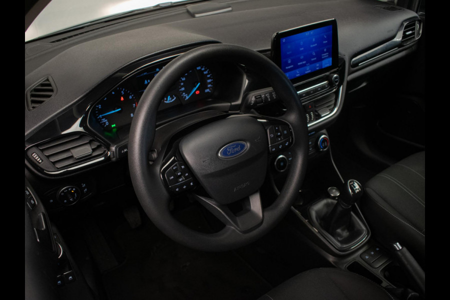 Ford Fiesta 1.1 Sport (APPLE CARPLAY,NAVI,LED,PDC,LANE ASSIST,DAB,BLUETOOTH,SPORTSTOELEN,LM VELGEN,NIEUWE APK,NETTE STAAT)