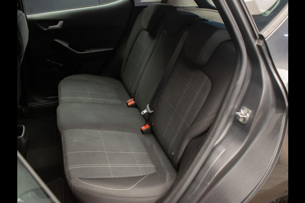 Ford Fiesta 1.1 Sport (APPLE CARPLAY,NAVI,LED,PDC,LANE ASSIST,DAB,BLUETOOTH,SPORTSTOELEN,LM VELGEN,NIEUWE APK,NETTE STAAT)