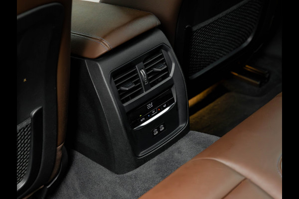 BMW 3-serie M340i xDrive - Memoryzetel - Head-Up - Driving Assistent - Hifi