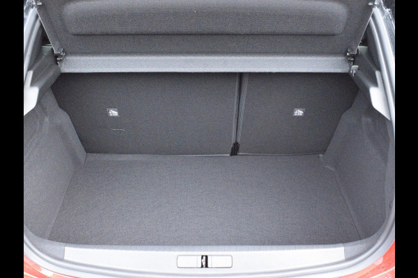 Opel Corsa 1.2 Turbo Yes WINTERPAKKET | PARKEERSENSOREN | CARPLAY | AIRCO | Opel Corsa 1.2 Turbo Yes WINTERPAKKET | PARKEERSENSOREN | CARPLAY | AIRCO |