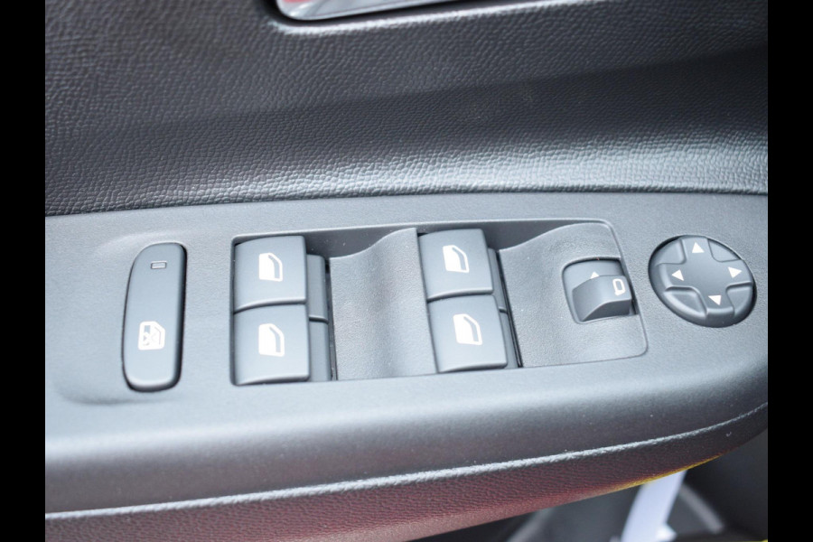 Opel Corsa 1.2 Turbo Yes WINTERPAKKET | PARKEERSENSOREN | CARPLAY | AIRCO | Opel Corsa 1.2 Turbo Yes WINTERPAKKET | PARKEERSENSOREN | CARPLAY | AIRCO |