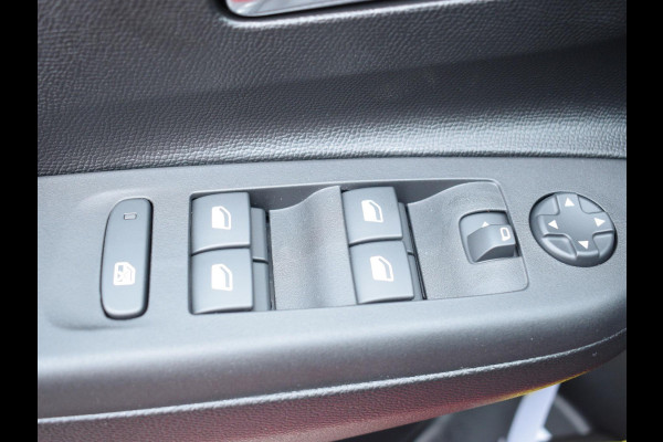 Opel Corsa 1.2 Turbo Yes WINTERPAKKET | PARKEERSENSOREN | CARPLAY | AIRCO | Opel Corsa 1.2 Turbo Yes WINTERPAKKET | PARKEERSENSOREN | CARPLAY | AIRCO |