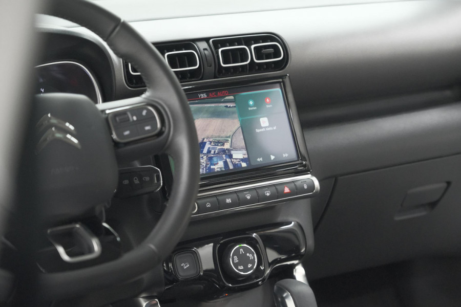 Citroën C3 Aircross PureTech 130 EAT6 Max | Allseason Banden | Parkeersensoren | Navigatie | Apple Carplay