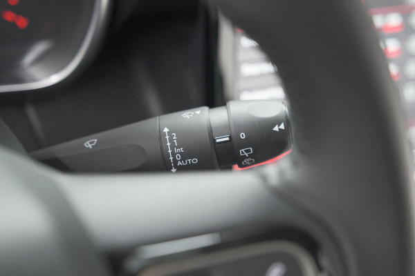 Citroën C3 Aircross PureTech 130 EAT6 Max | Allseason Banden | Parkeersensoren | Navigatie | Apple Carplay