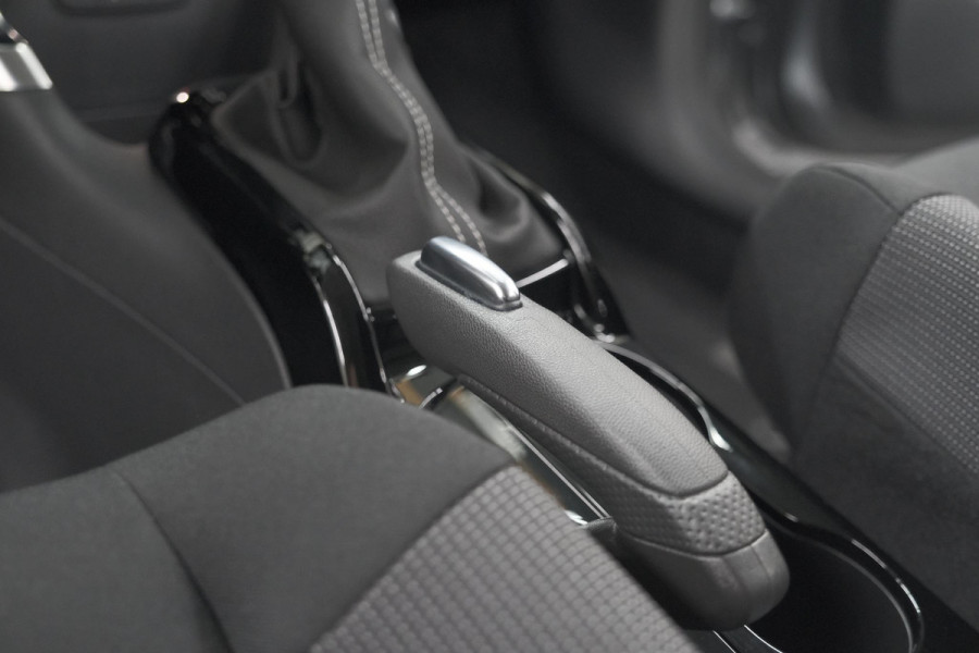 Citroën C3 Aircross PureTech 130 EAT6 Max | Allseason Banden | Parkeersensoren | Navigatie | Apple Carplay