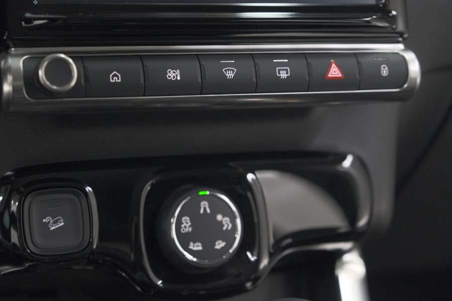 Citroën C3 Aircross PureTech 130 EAT6 Max | Allseason Banden | Parkeersensoren | Navigatie | Apple Carplay