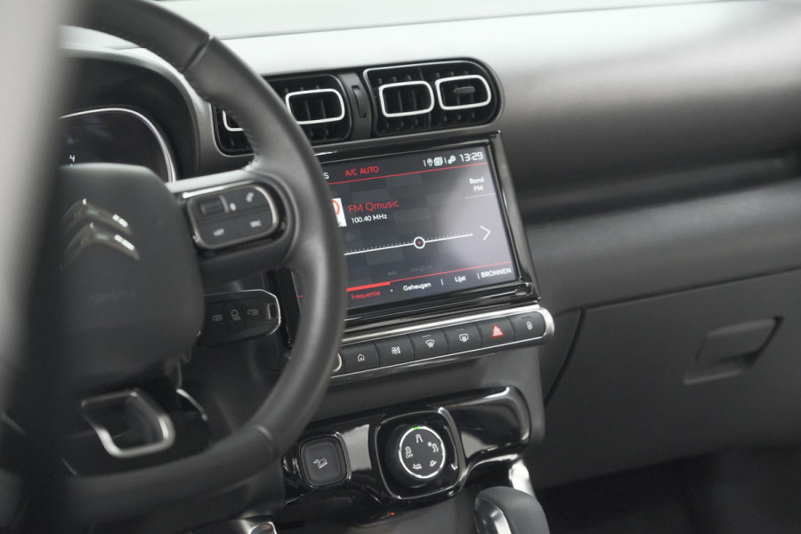 Citroën C3 Aircross PureTech 130 EAT6 Max | Allseason Banden | Parkeersensoren | Navigatie | Apple Carplay