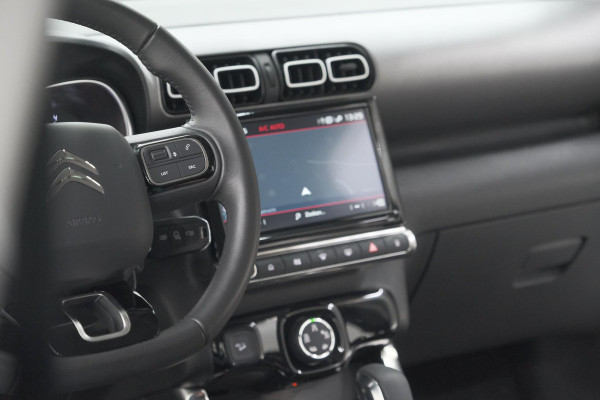 Citroën C3 Aircross PureTech 130 EAT6 Max | Allseason Banden | Parkeersensoren | Navigatie | Apple Carplay