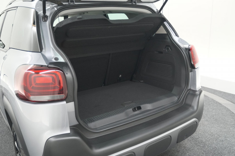 Citroën C3 Aircross PureTech 130 EAT6 Max | Allseason Banden | Parkeersensoren | Navigatie | Apple Carplay