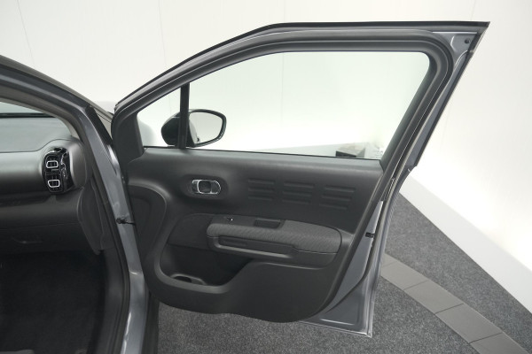 Citroën C3 Aircross PureTech 130 EAT6 Max | Allseason Banden | Parkeersensoren | Navigatie | Apple Carplay