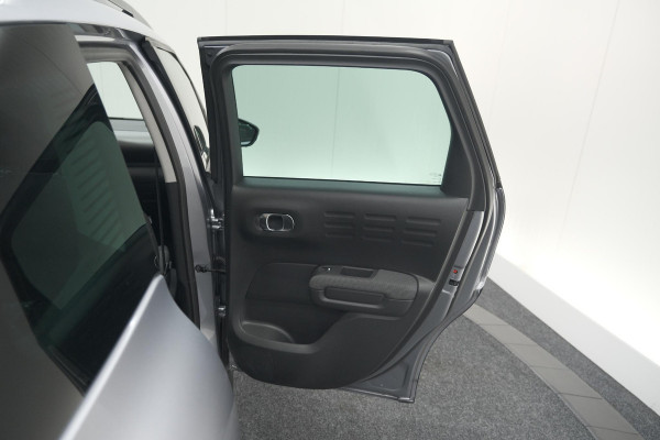 Citroën C3 Aircross PureTech 130 EAT6 Max | Allseason Banden | Parkeersensoren | Navigatie | Apple Carplay