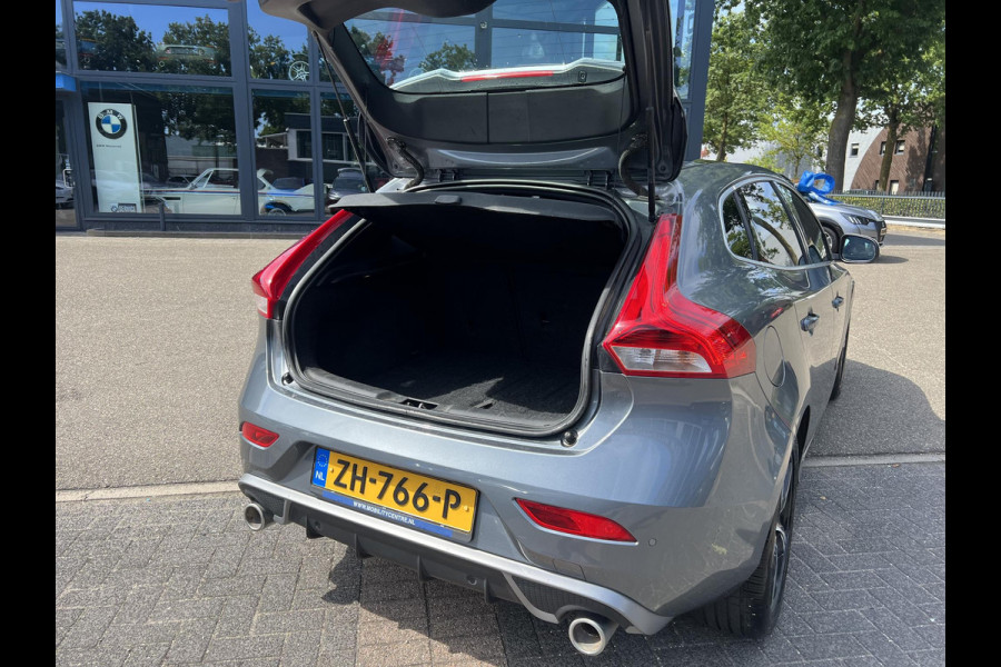 Volvo V40 1.5 T3 Polar+ Sport R DESIGN RIJKLARPRIJS INCL. 12MND BOVAG.