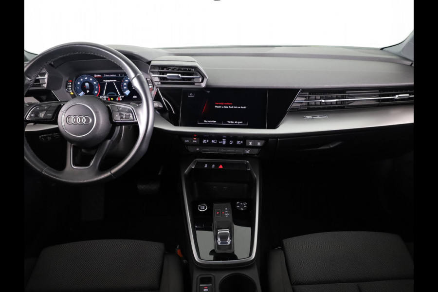 Audi A3 Sportback 30 TFSI Advanced edition 110pk S-Tronic | Navigatie | Parkeersensoren voor en achter |