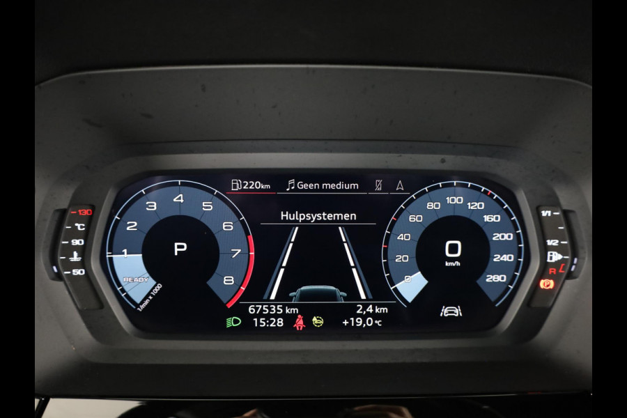 Audi A3 Sportback 30 TFSI Advanced edition 110pk S-Tronic | Navigatie | Parkeersensoren voor en achter |