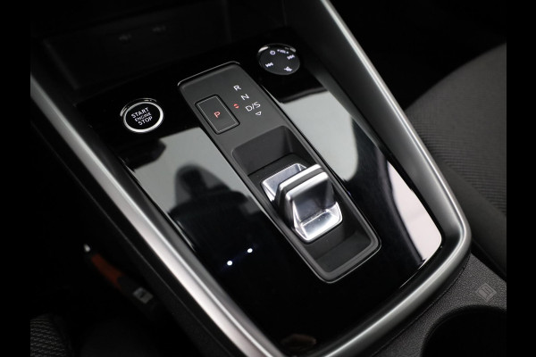 Audi A3 Sportback 30 TFSI Advanced edition 110pk S-Tronic | Navigatie | Parkeersensoren voor en achter |