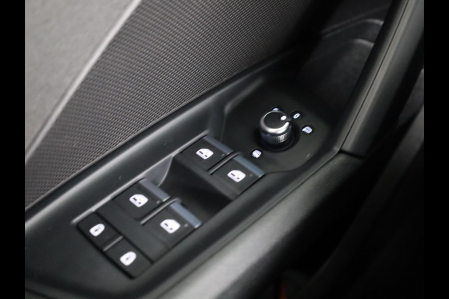 Audi A3 Sportback 30 TFSI Advanced edition 110pk S-Tronic | Navigatie | Parkeersensoren voor en achter |