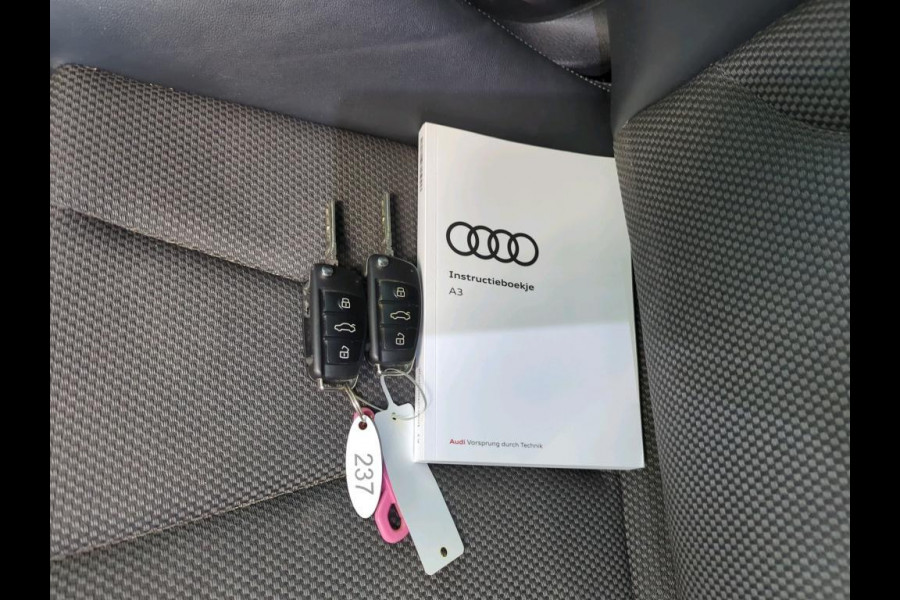 Audi A3 Limousine Aut. 35 TFSI CoD S-Line | Navi | Virtual | Xenon |