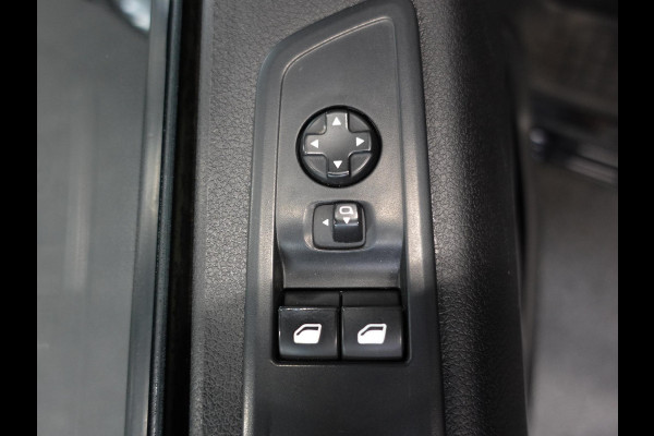 Peugeot Expert 180pk Long L3H1 Premium Dubbele Cabine Automaat Navigatie Trekhaak Climate control parkeersensoren
